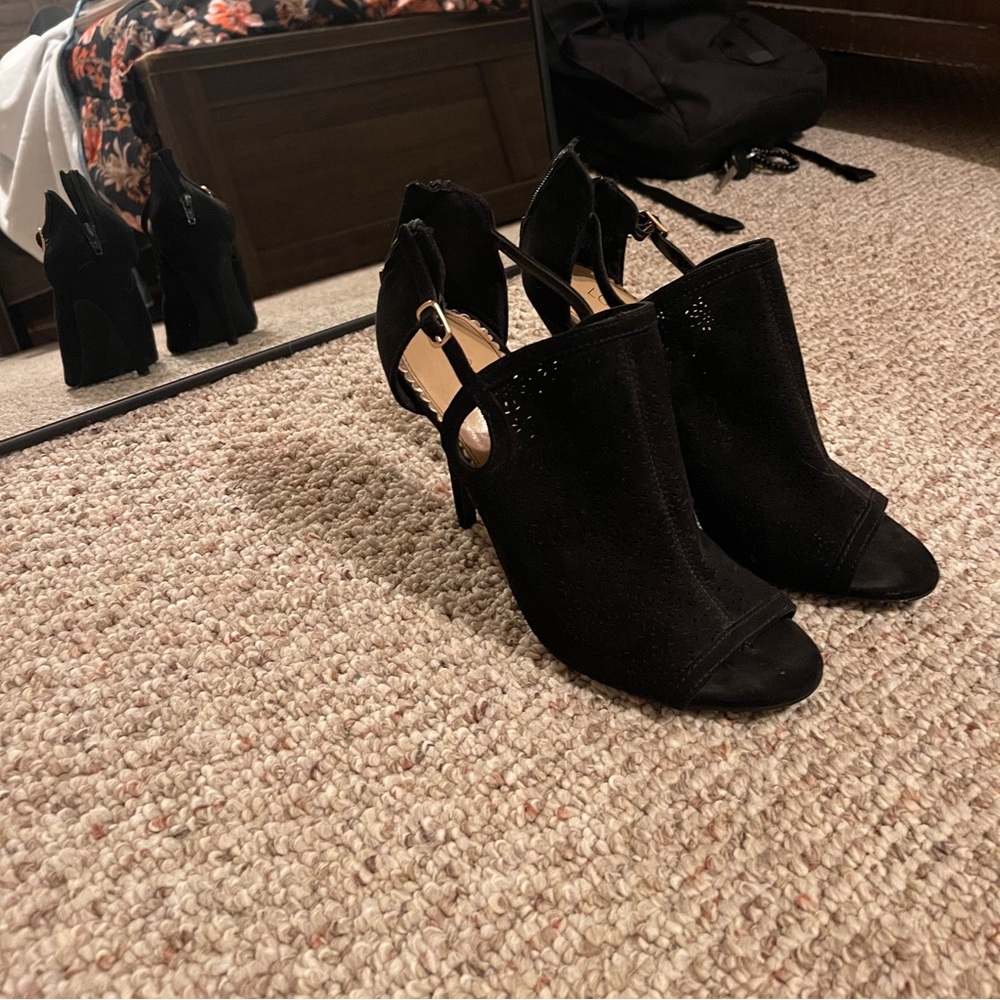 Black Stiletto Heels